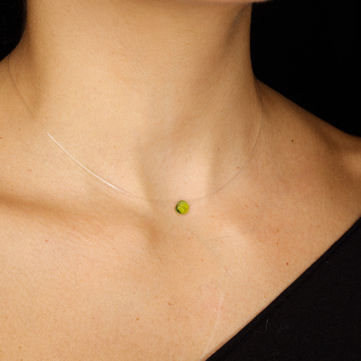 collier peridot